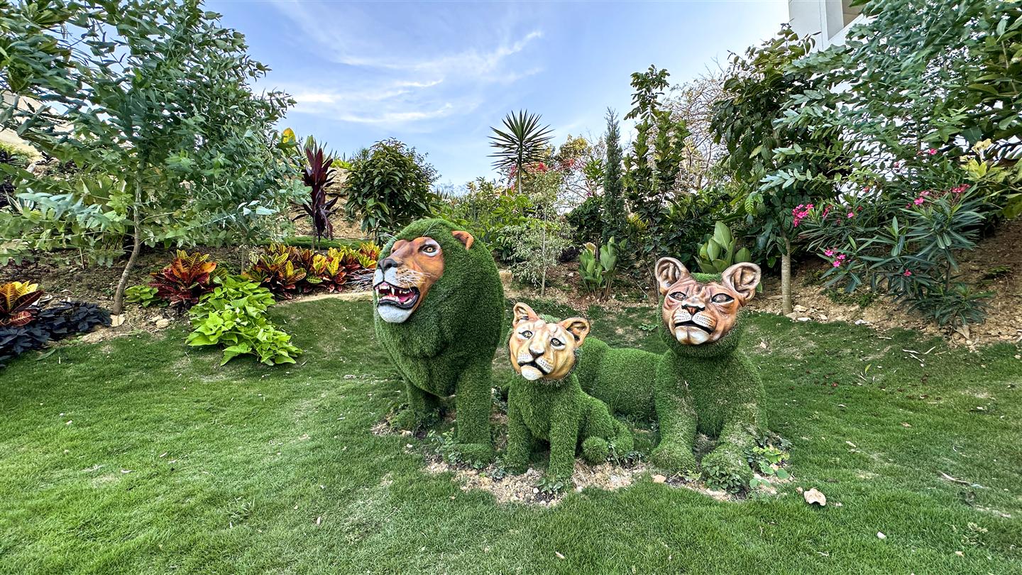 Plazoleta Salvaje, escultura topiaria del jardín de Hotel Pauché